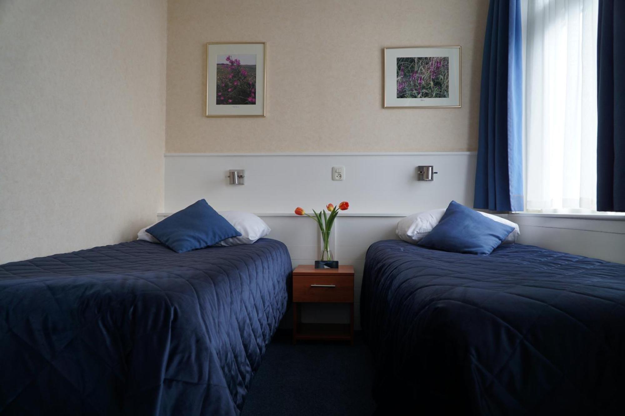 Hotel Oepkes West-Terschelling Room photo